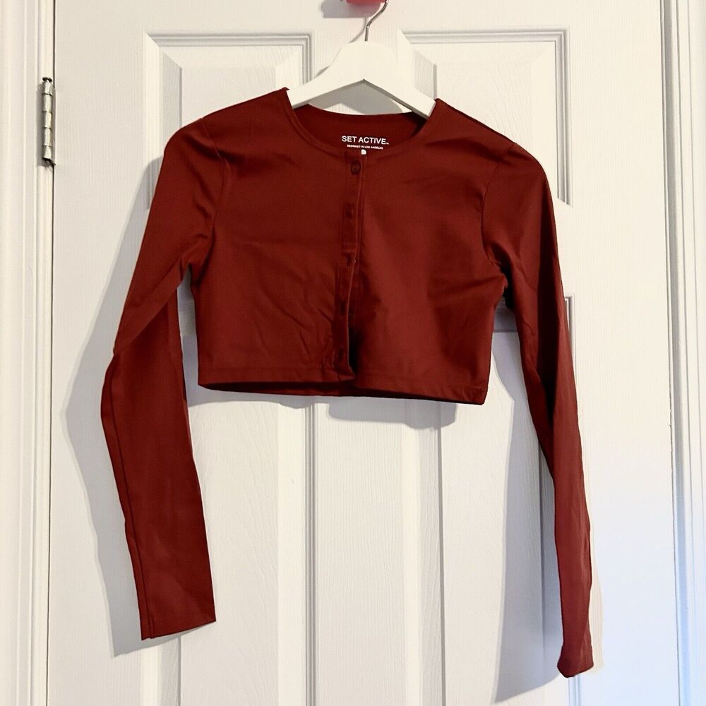 Set Active Cardigan Top Red Long Sleeve Button Front Crop Women Small Sport Body